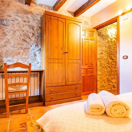 Dom wakacyjny Casa Rural Carrer Pla Culla